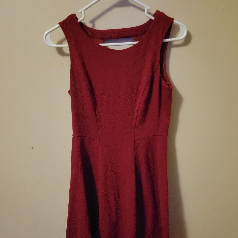 (B) Lauren Conrad Sleeveless fit and flare dress - Picture 3 of 6